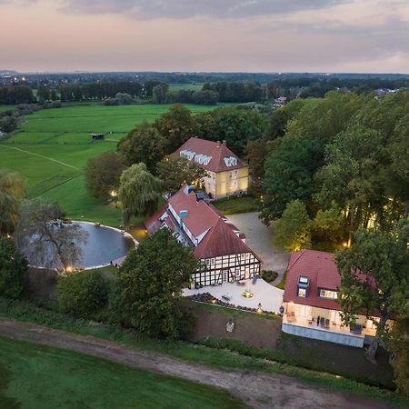 SCHLOSSRESIDENZ Business Apartments Schloss Ricklingen Exterior foto