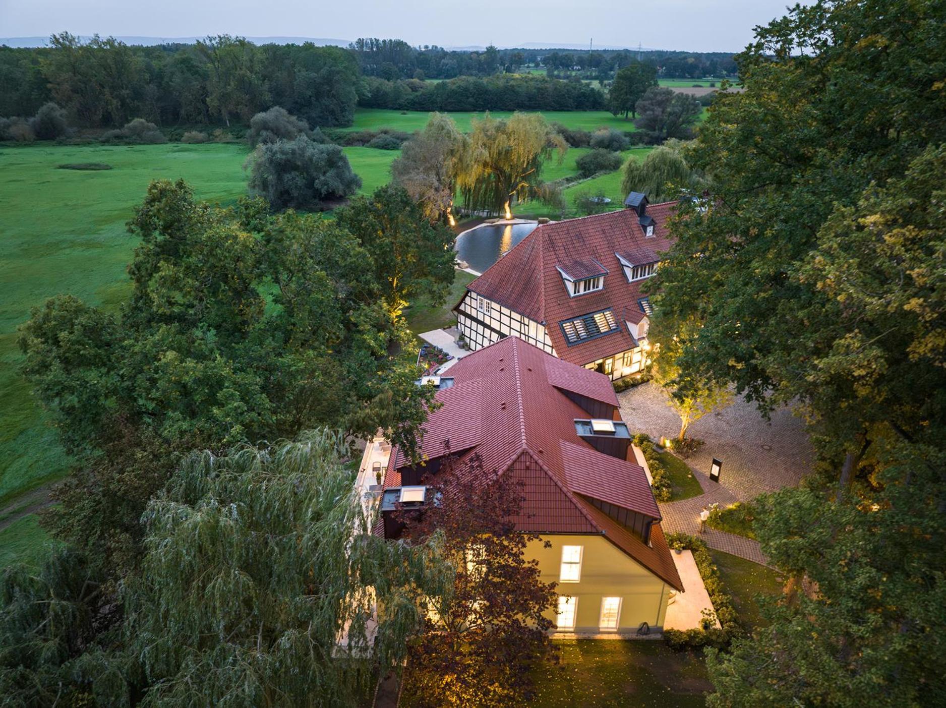 SCHLOSSRESIDENZ Business Apartments Schloss Ricklingen Exterior foto