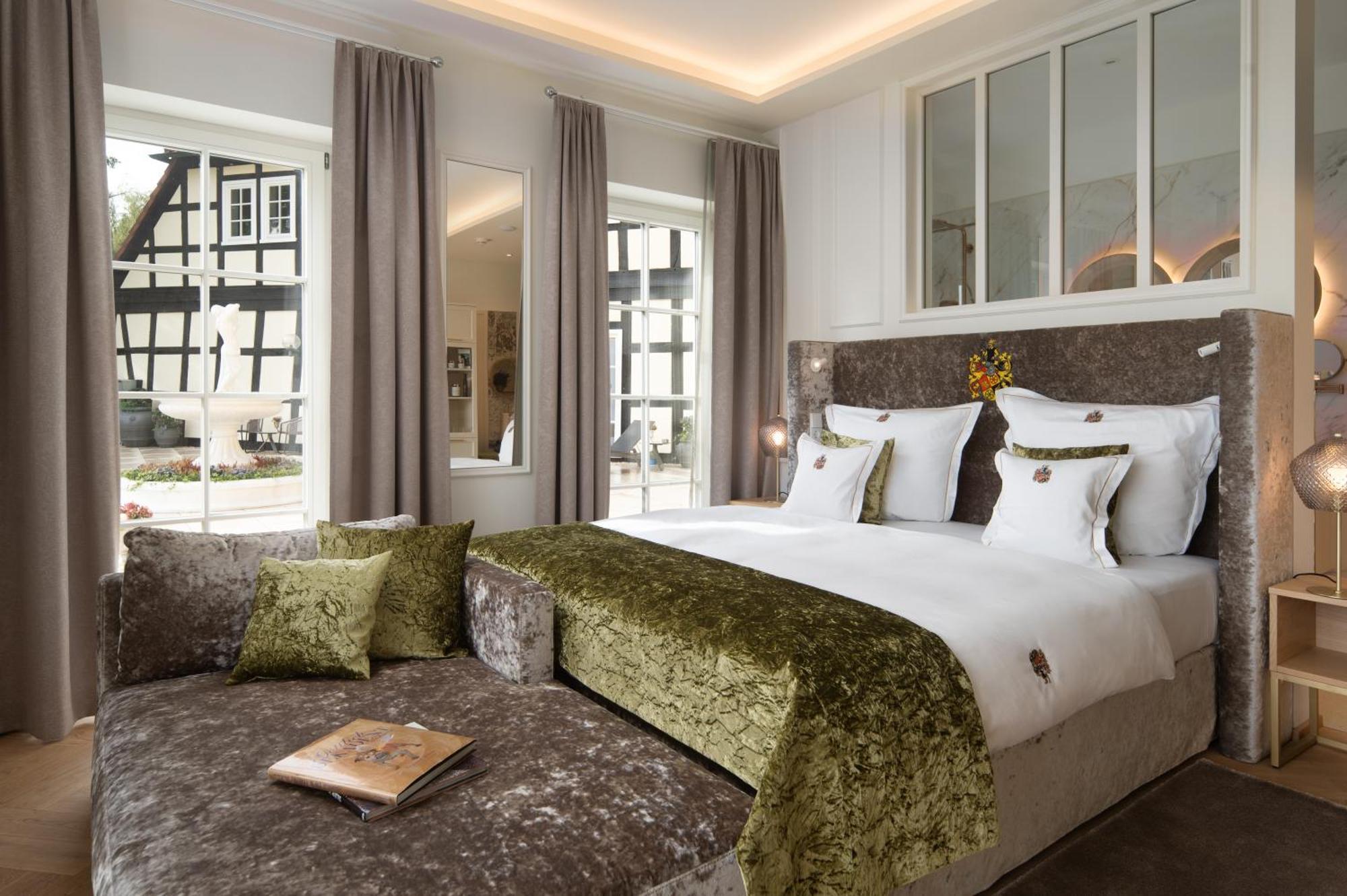 SCHLOSSRESIDENZ Business Apartments Schloss Ricklingen Exterior foto