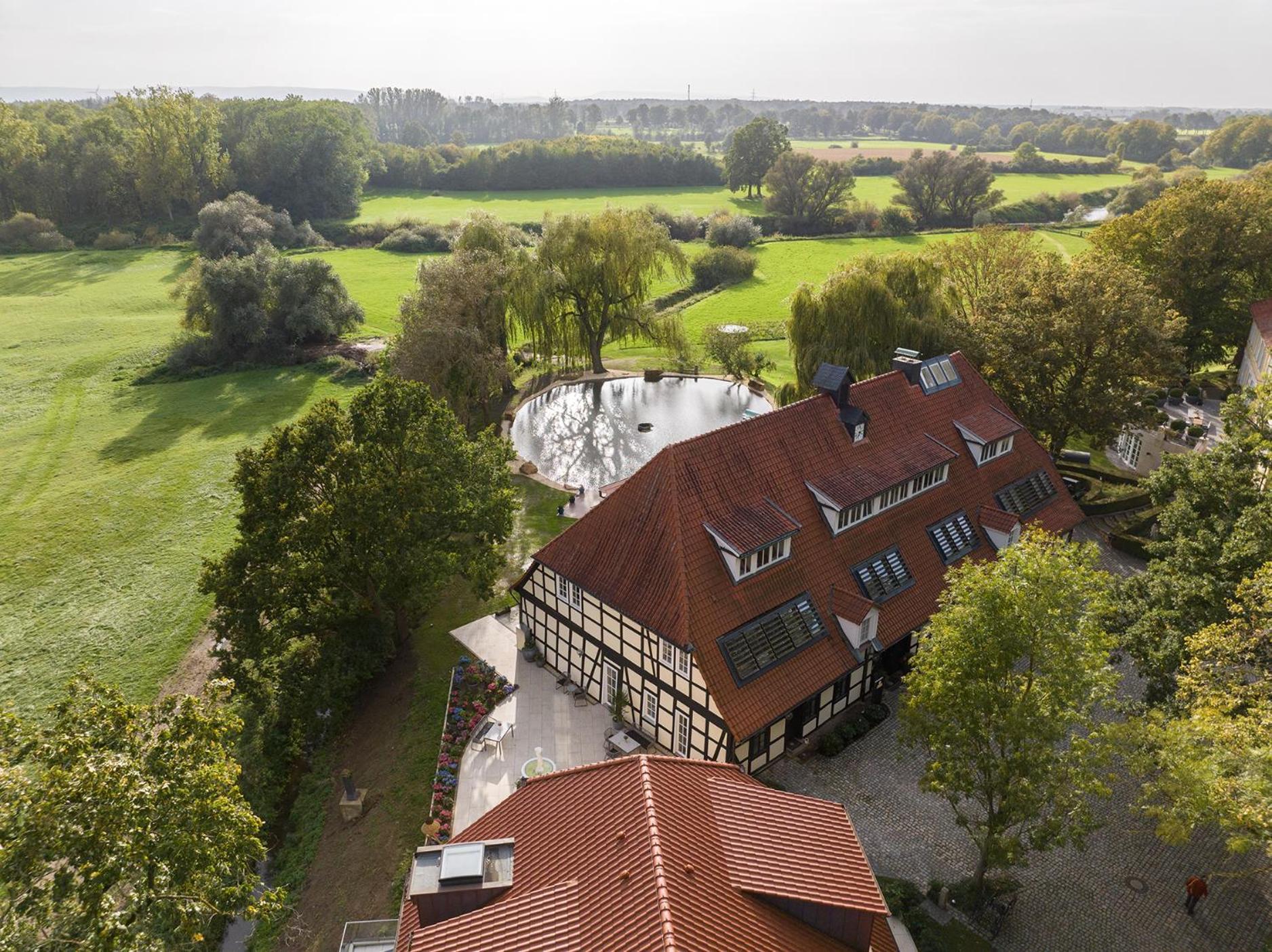 SCHLOSSRESIDENZ Business Apartments Schloss Ricklingen Exterior foto